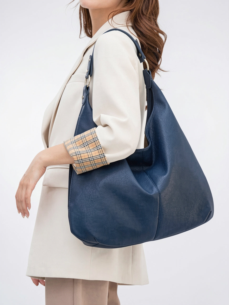 Adélaïde — Sac cuir hobo souple - 11