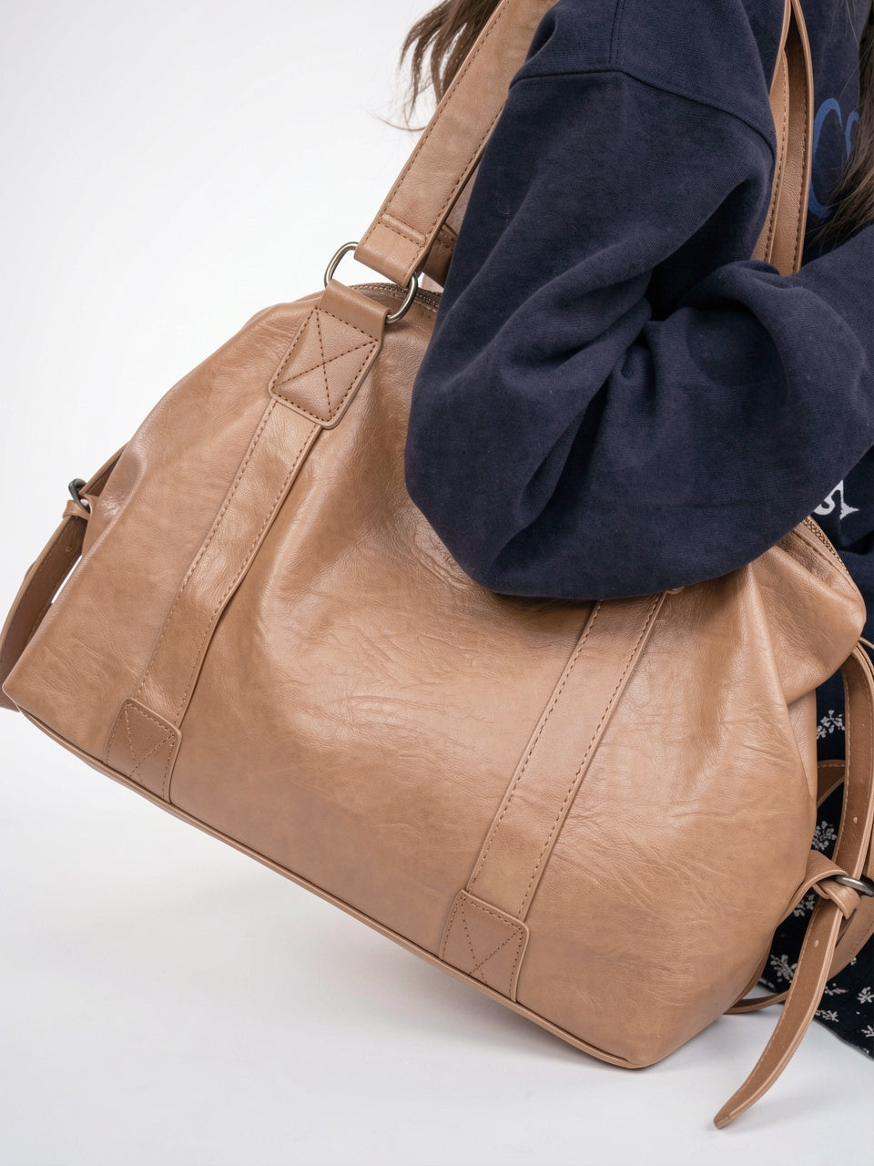 Albane — Grand sac à main rétro de cours souple à bandoulière - 14