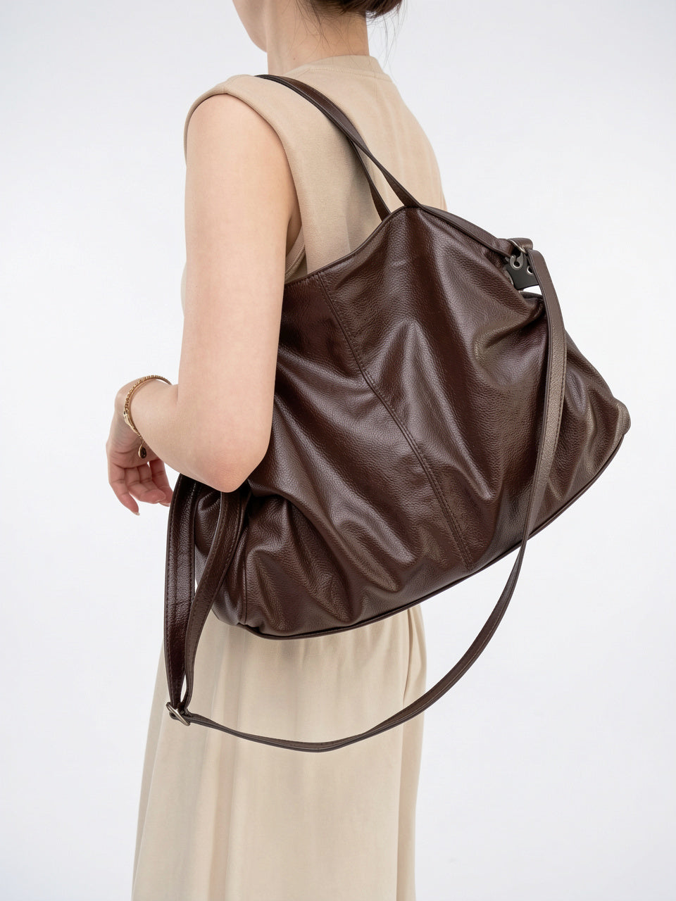 Apolline — Grand sac à main souple de cours avec bandoulière - 16