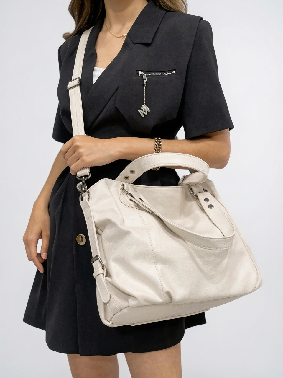 Cassandre — Grand sac à main souple de cours à bandoulière - 14
