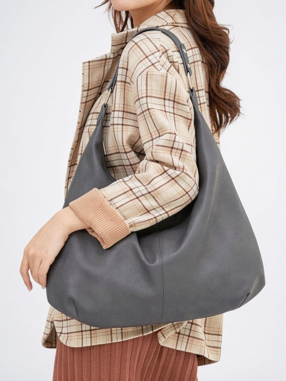 Clotilde — Grand sac à main souple hobo de cours - 25