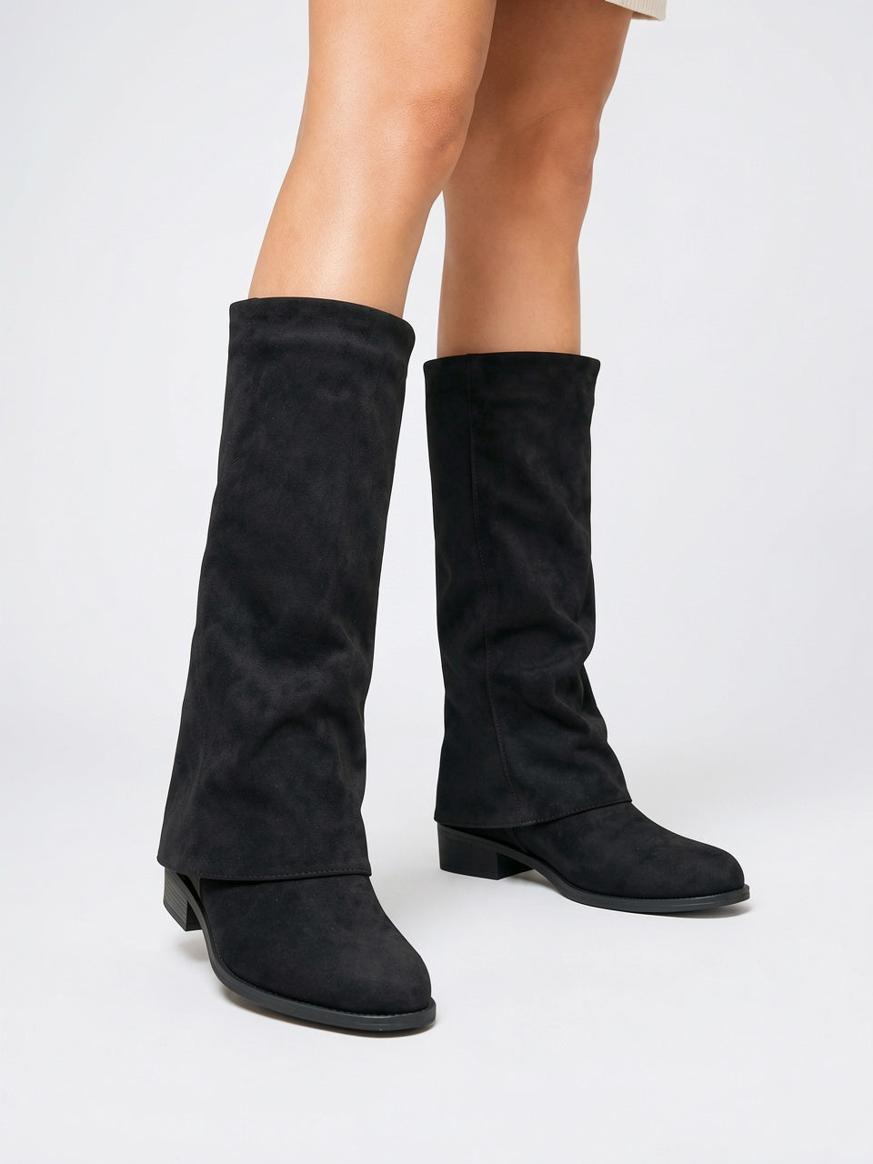Hautes Bottes Daim Talon Plat Bout Rond - 4