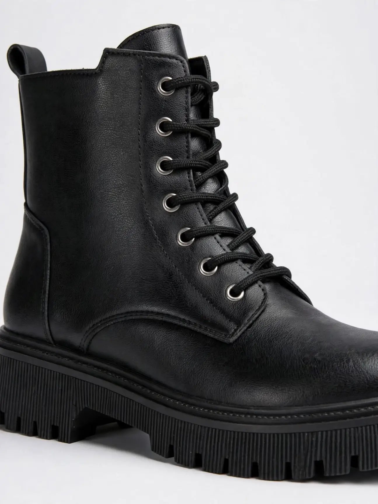 Rangers Bottines Femme Semelle Crantée Tige Montante
