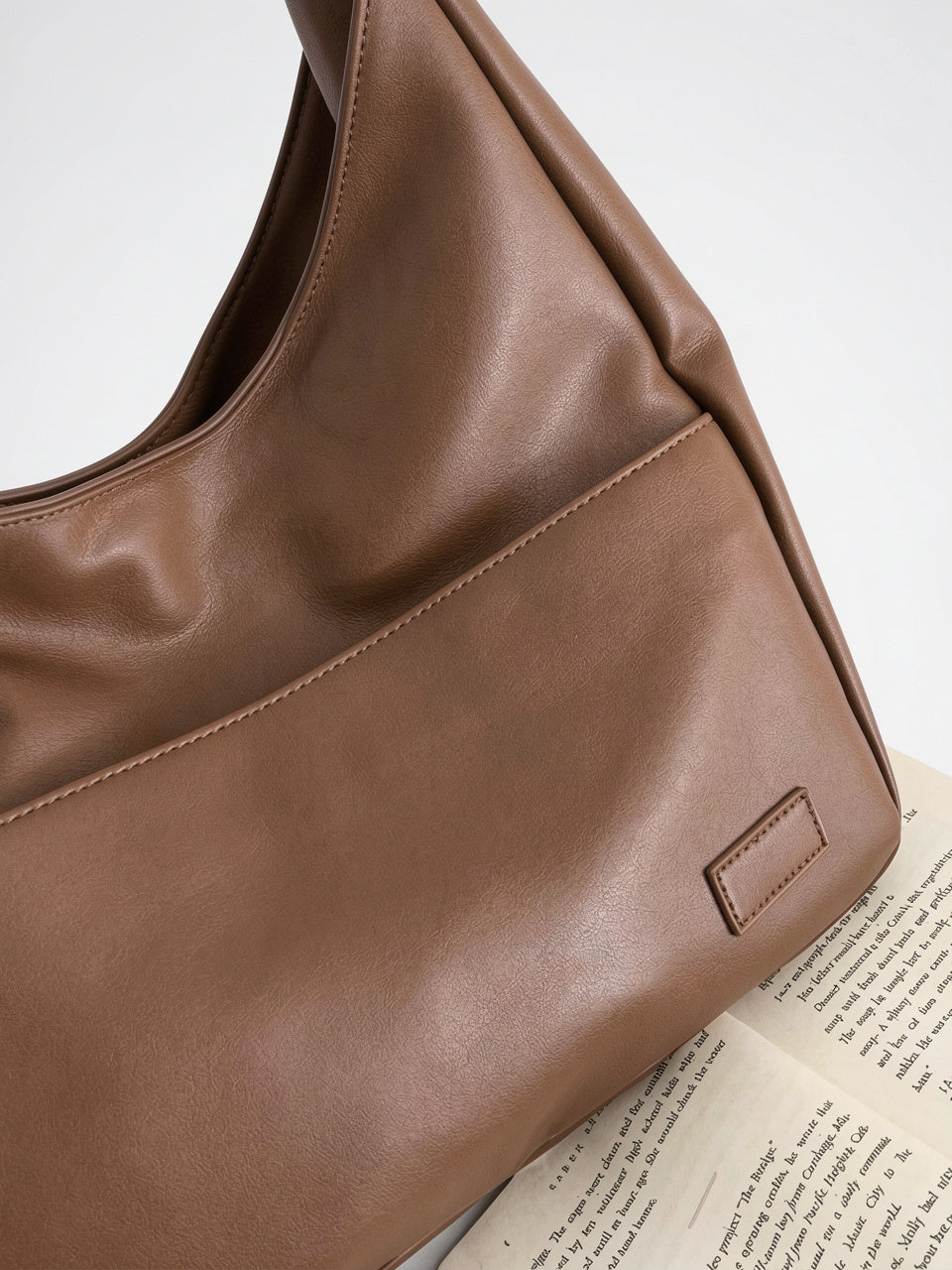 Isabeau — Sac de cours tendance en cuir lisse - 16