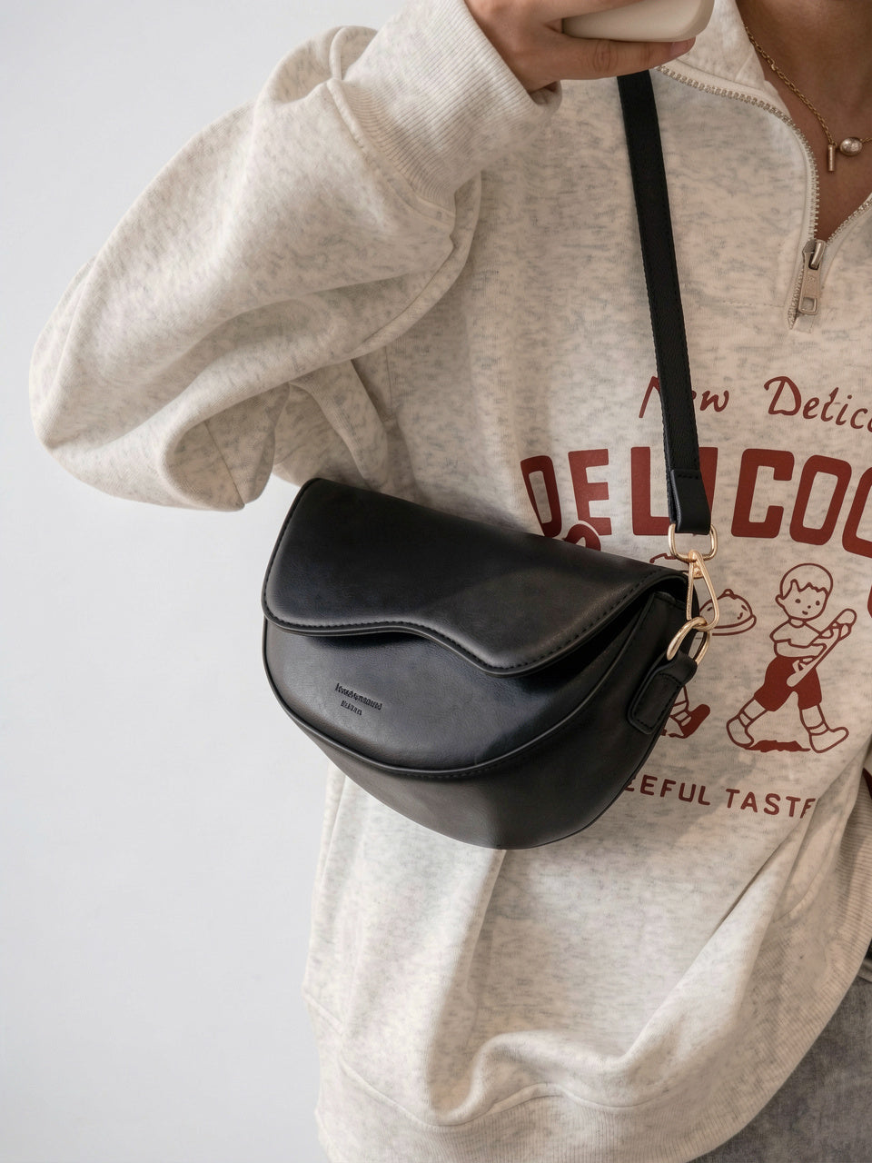 Isoline — Sac banane chic demi-lune à main - 8