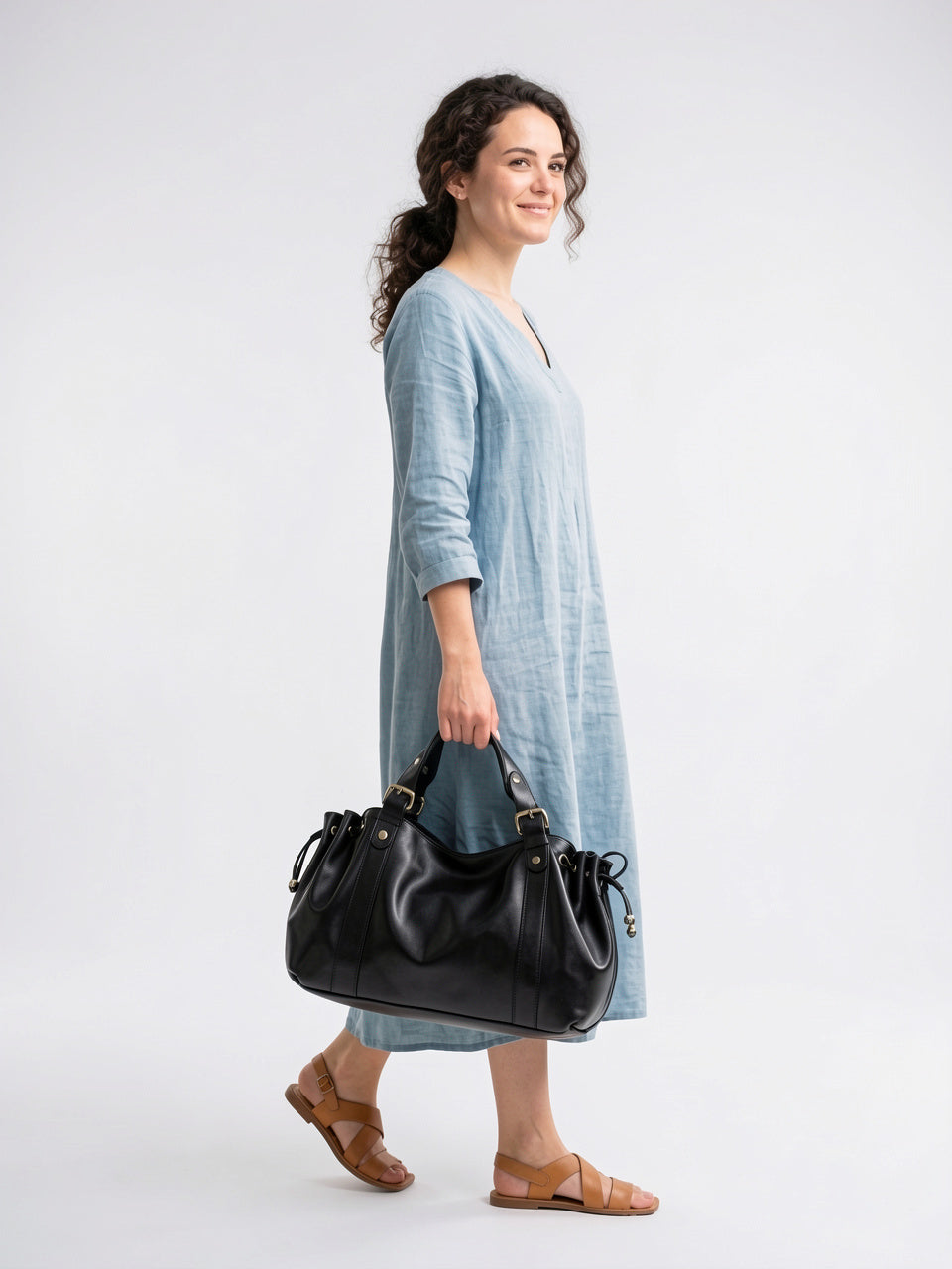 Léandra — Sac à main large en cuir tendance - 12