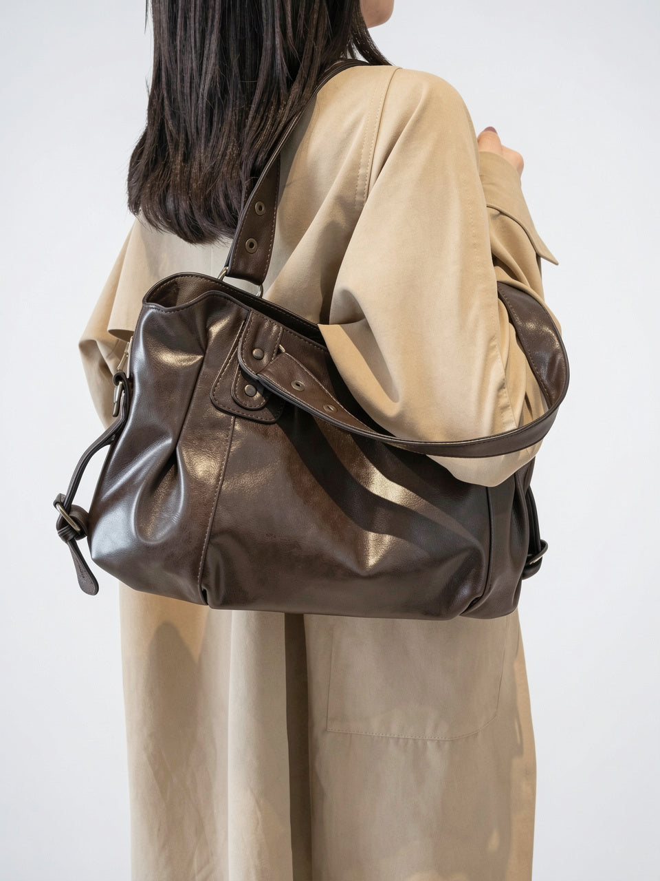 Léontine — Grand sac à main rétro souple de cours à bandoulière - 11