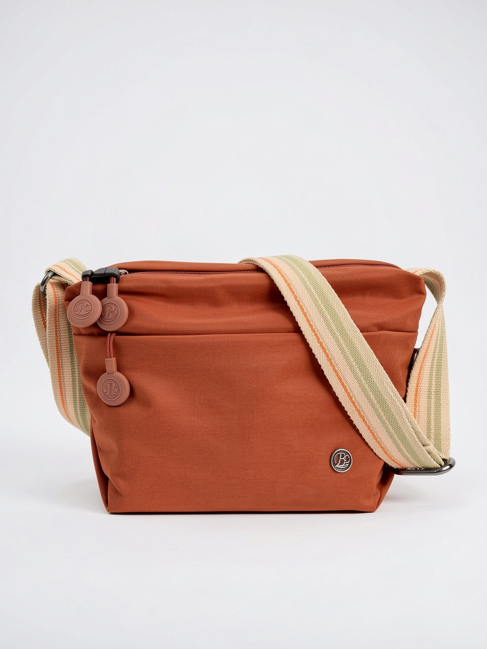 Mélina — Sac banane tendance - Rouge foncé