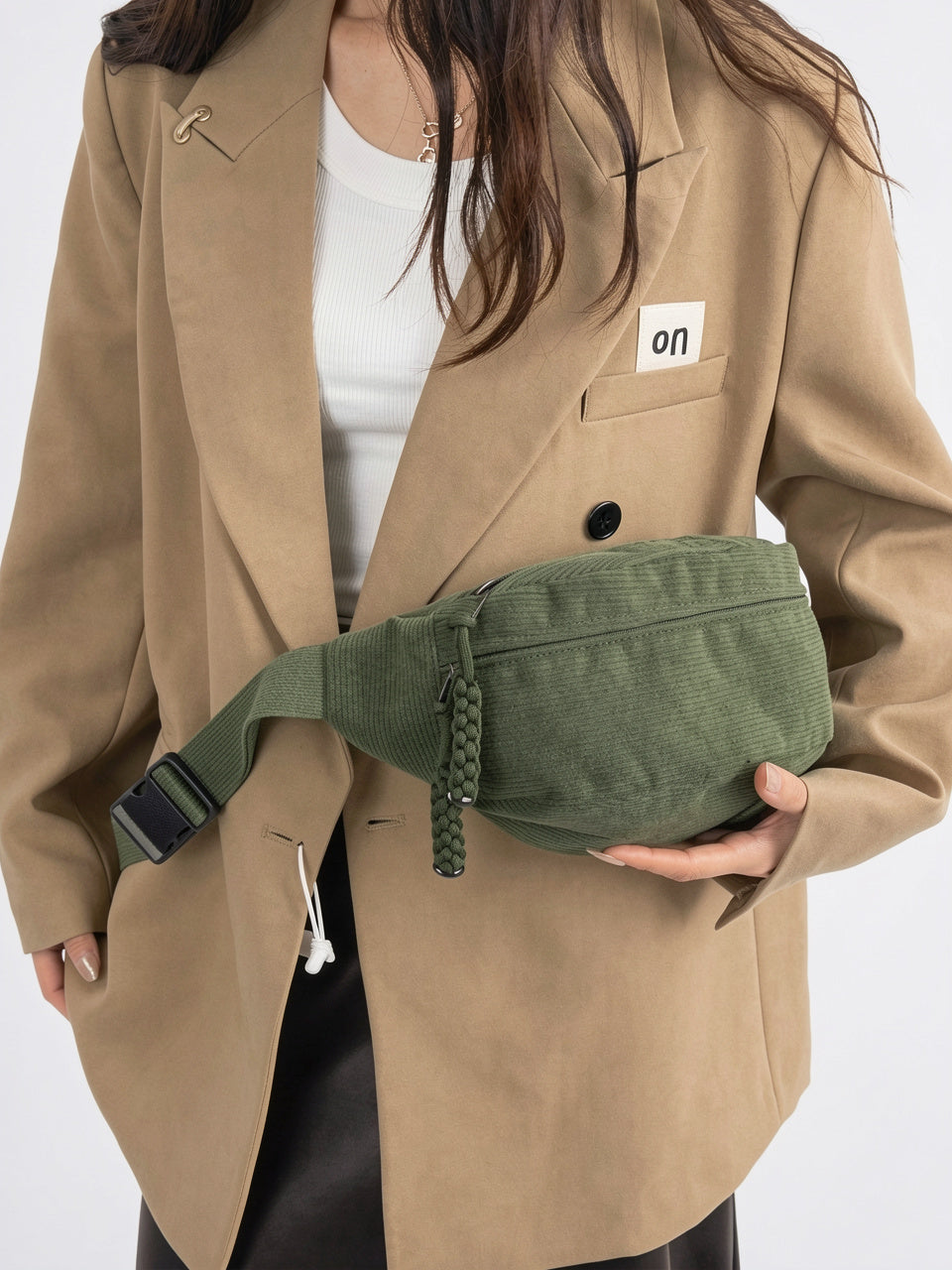 Séraphine — Sac banane vert velours - 6
