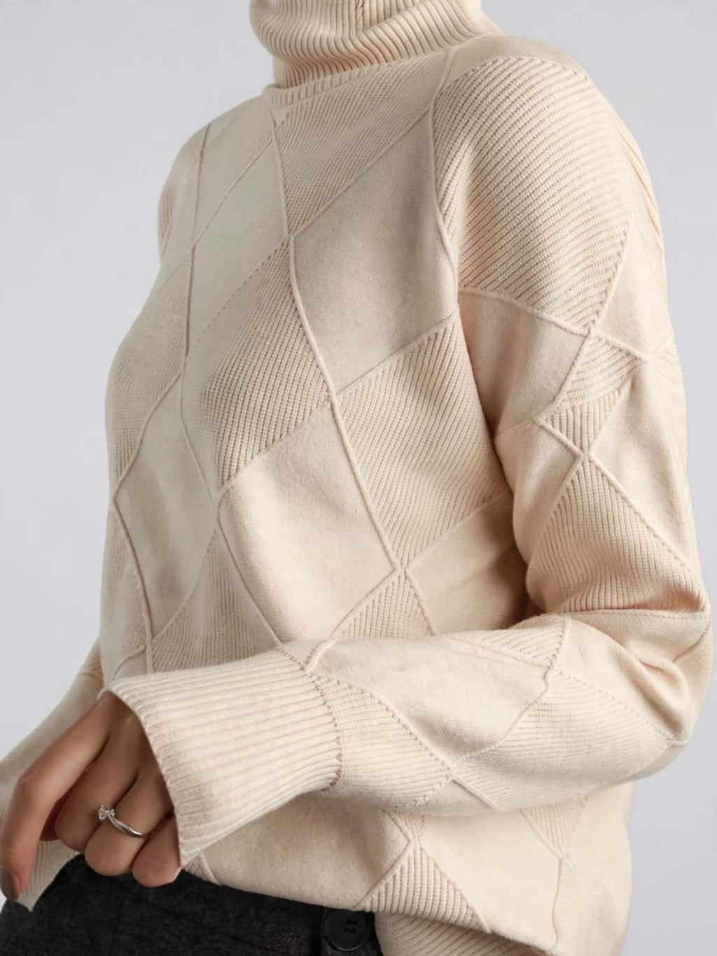 Pull Femme Cachemire Col Roulé Doux Intemporel Ajusté