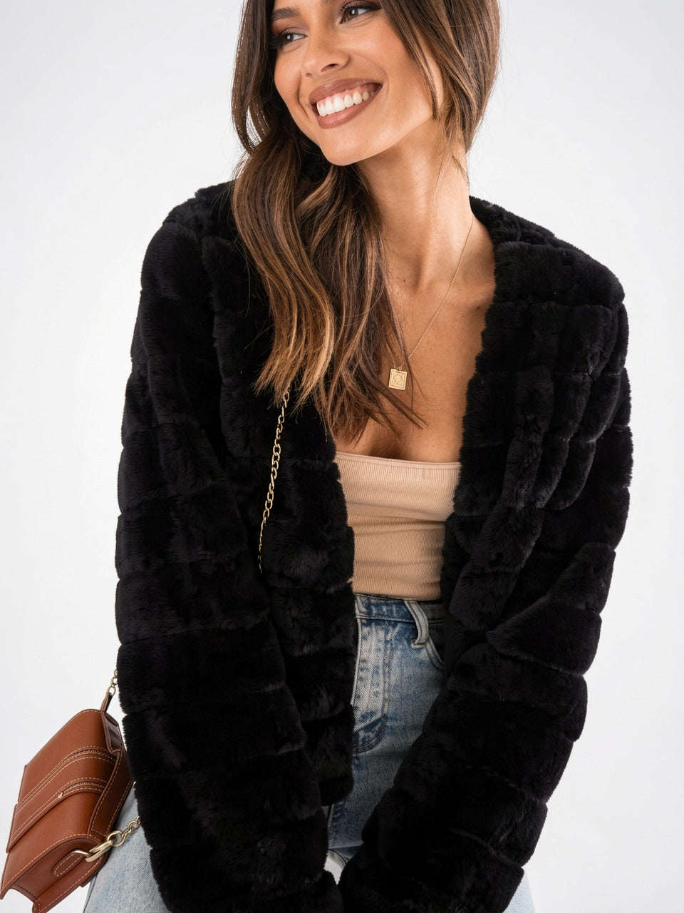 Veste Fausse Fourrure Femme Courte Devant Ouvert - 14