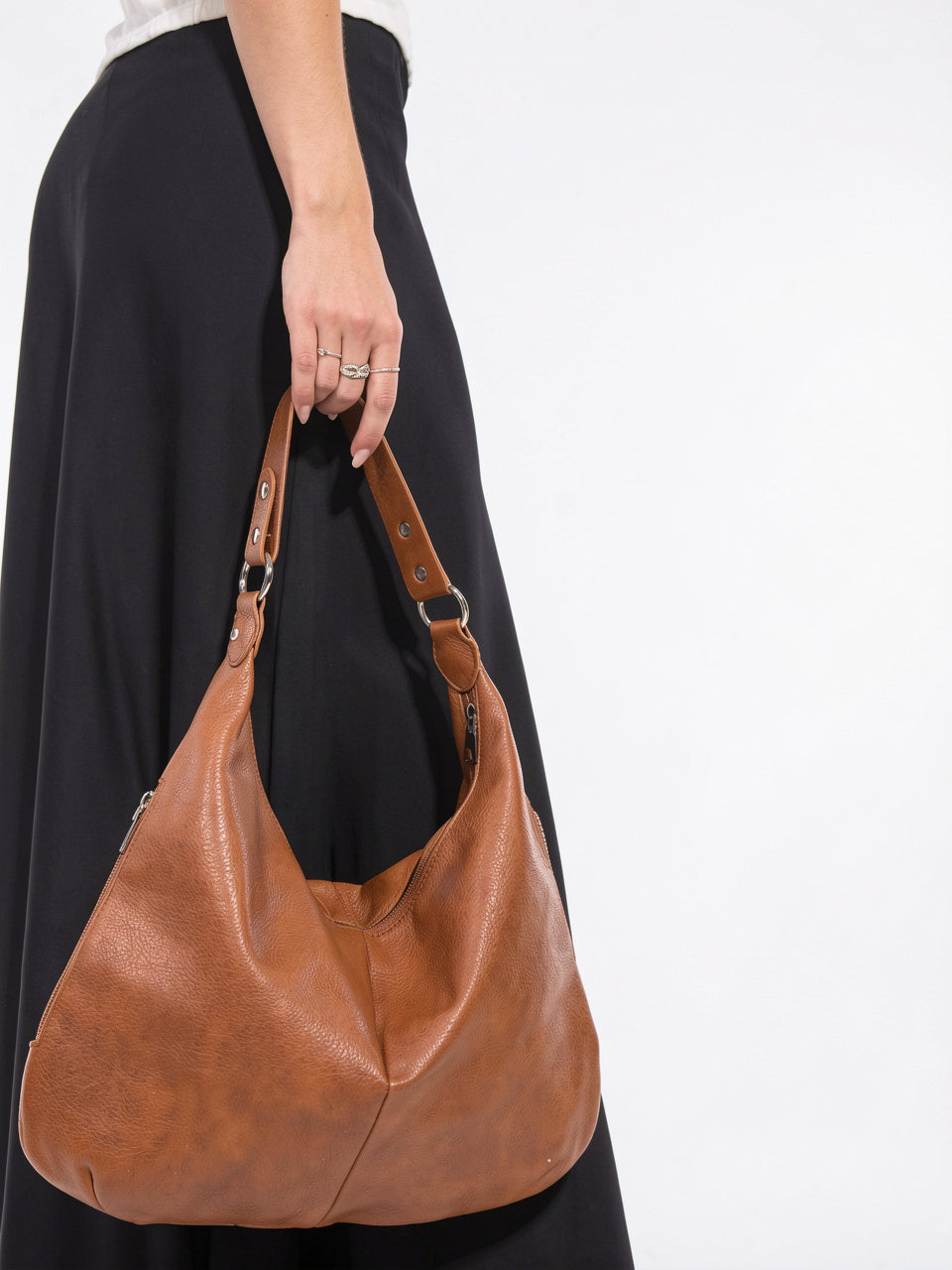 Vinciane — Grand sac à main souple en cuir grainé, luxe - 5