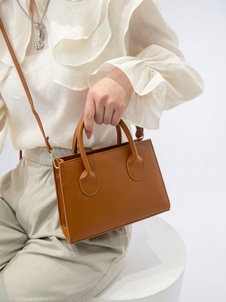 Ysée — Petit sac à bandoulière à main - 7