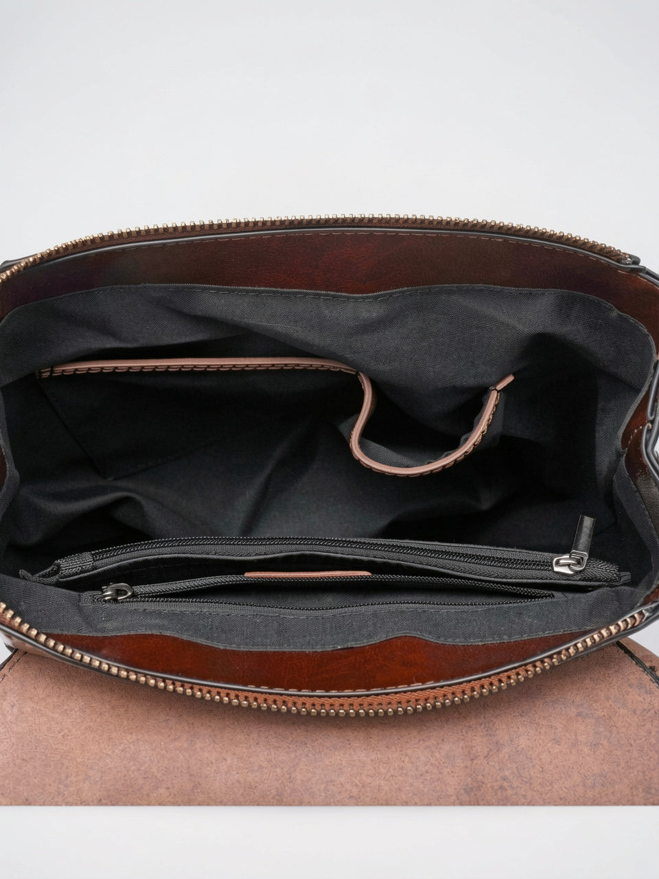 Yséline — Sac à dos élégant en cuir femme - 6